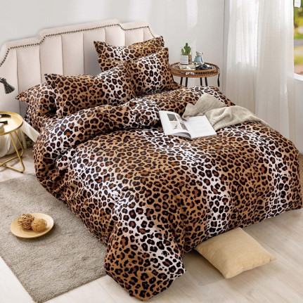 Lenjerie de Pat Finet Animal Print