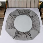 Husa impermeabila saltea cu elastic 180x200 cm + 2 fete perna Gri Deschis Husa impermeabila saltea cu elastic 160x200 cm + 2 fete perna Gri Deschis - imagine 2