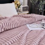 Patura Cocolino Groasa 200x230 Lila Patura Cocolino Groasa 200x230 Lila - imagine 2