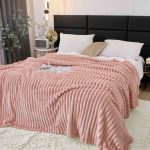 Patura Cocolino Groasa 200x230 Roz Patura Cocolino Groasa 200x230 Roz - imagine 3