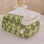 Patura Cocolino cu Blanita 200x230 Verde Patura Cocolino cu Blanita 200x230 Verde