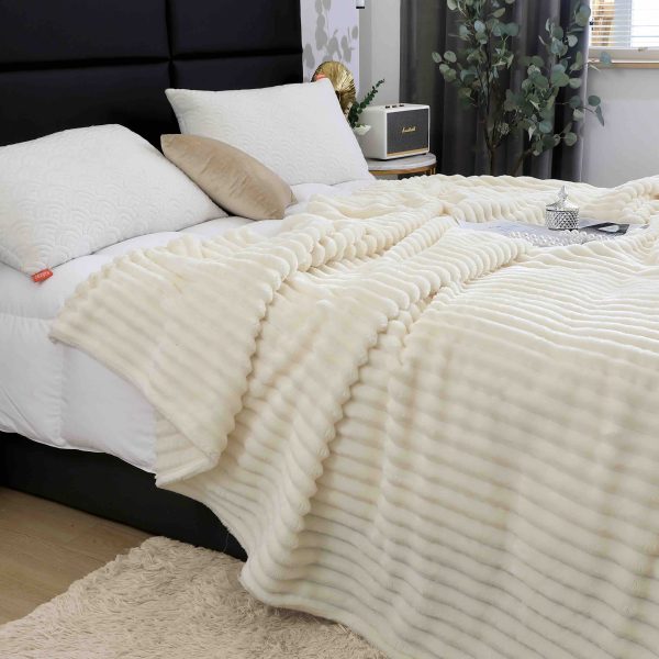 Patura Cocolino Groasa 200x230 Alb Crem - imagine 3