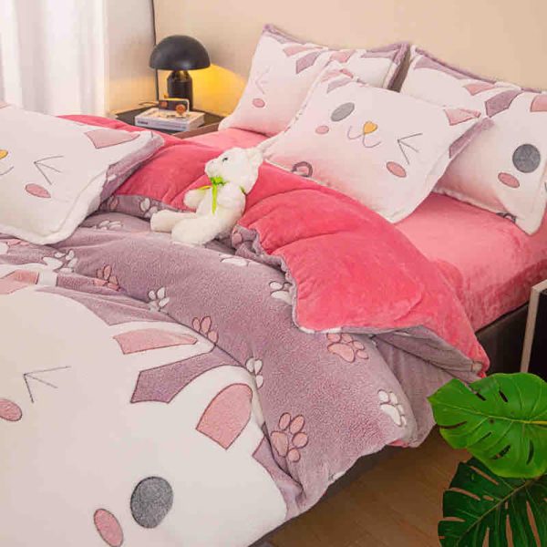 Lenjerie Pat Dublu cu Elastic Cocolino Pufoasa 4 Piese - imagine 1