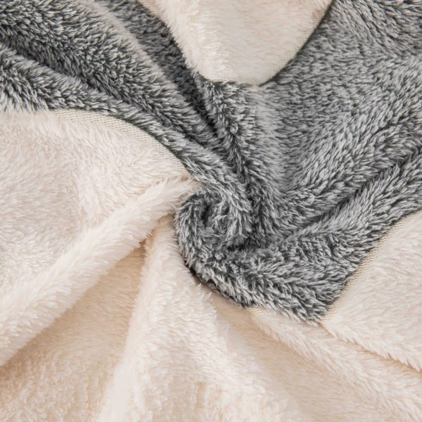 Lenjerie Pat Dublu cu Elastic Cocolino Pufoasa 4 Piese - imagine 1