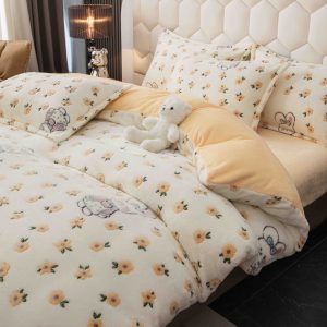 Lenjerie Pat Dublu cu Elastic Cocolino Pufoasa 4 Piese - imagine 1